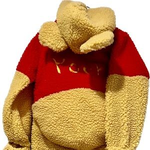 Disney store Winnie the Pooh Sherpa talking costume EUC